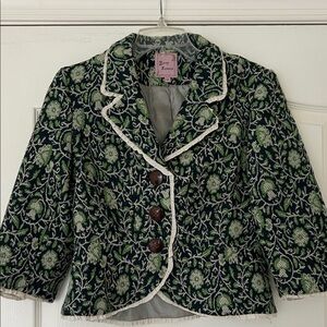 Young Essence Green and Cream Floral Jacket Medium